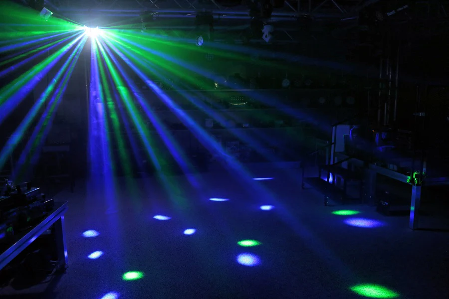 Beamz LED Butterfly with Strobe - Image 5