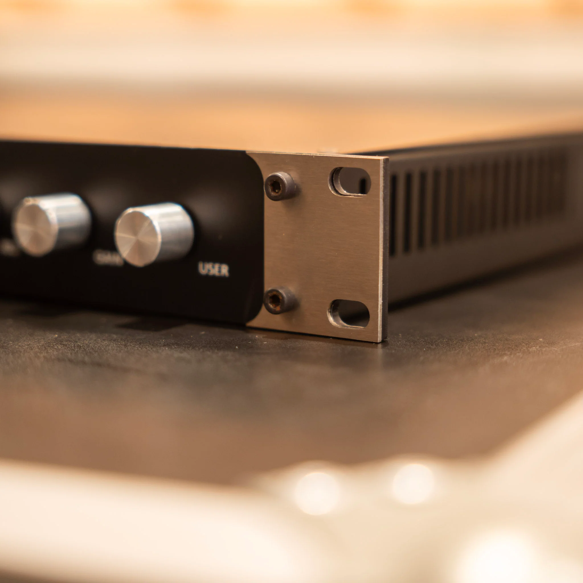 Bettermaker Bus Compressor (Pre-Owned) - Image 7