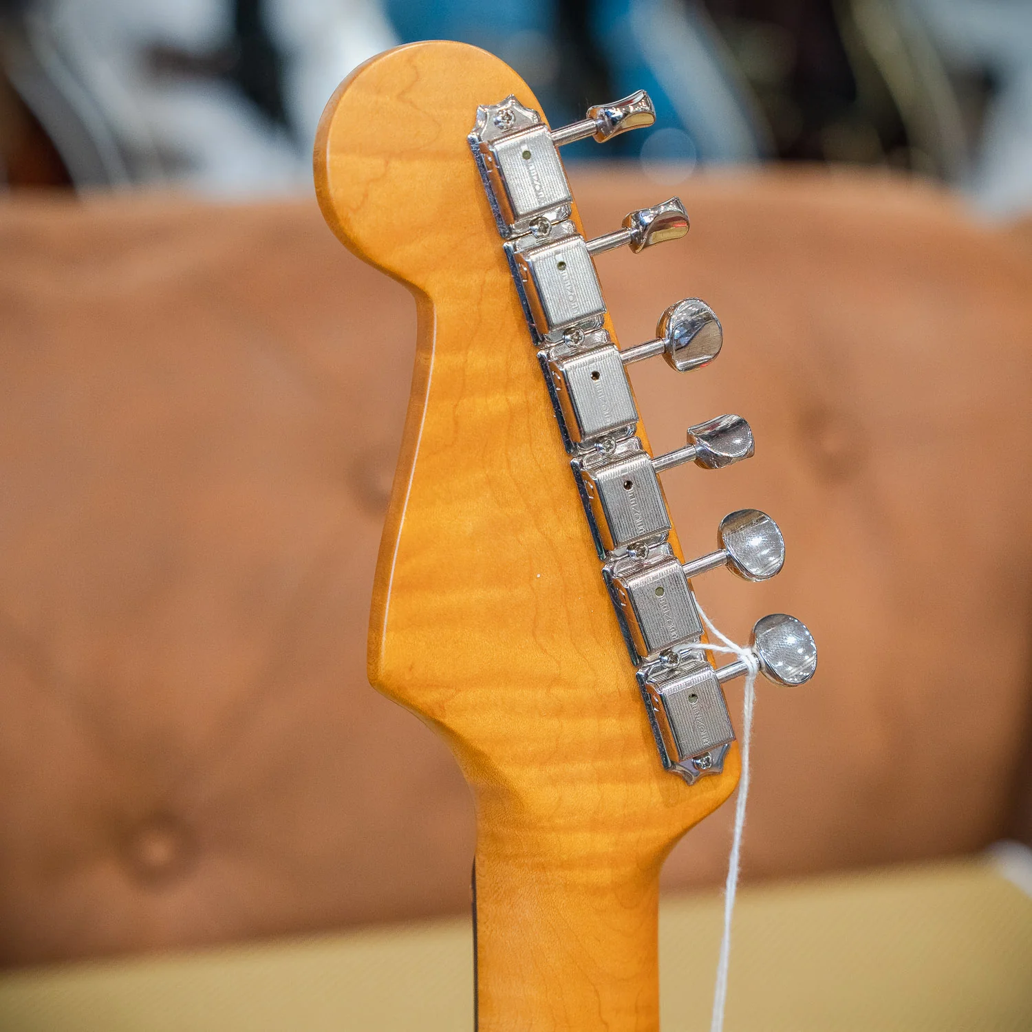 Fender American Vintage II 1961 Stratocaster - Fiesta Red FM - Image 5
