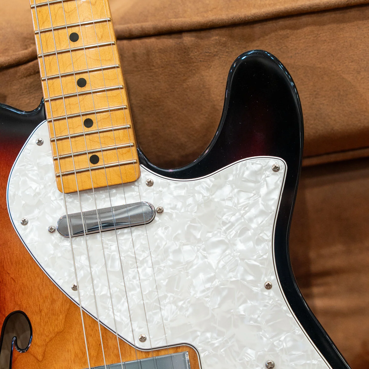Fender Vintera II '60s Telecaster Thinline - 3 Tone Sunburst (Pre-Owned) - Image 4