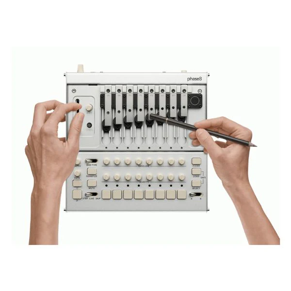 Korg Phase8 Acoustic Synthesiser - Image 7