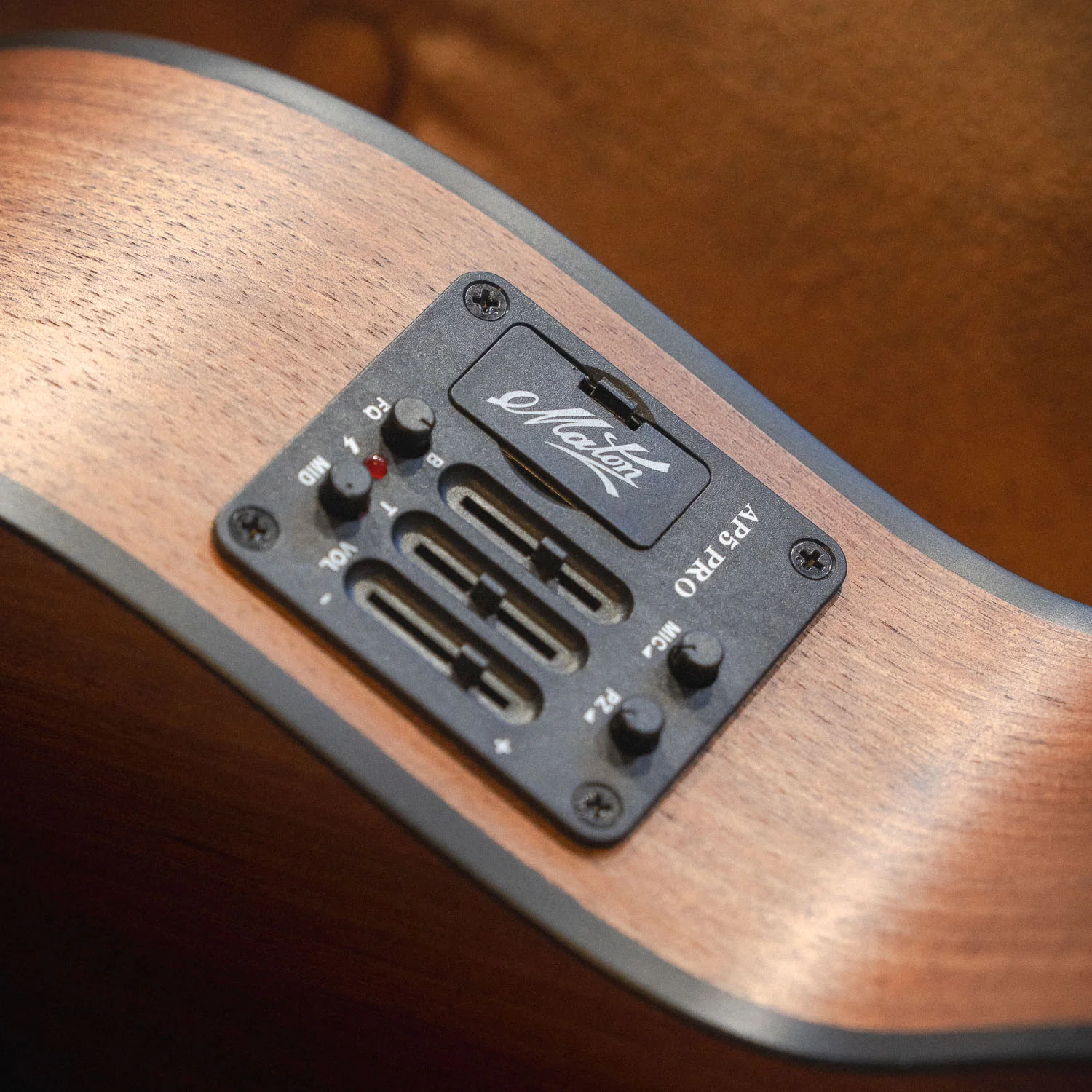 Maton EMBW6L Mini Left Handed (Pre-Owned) - Image 11