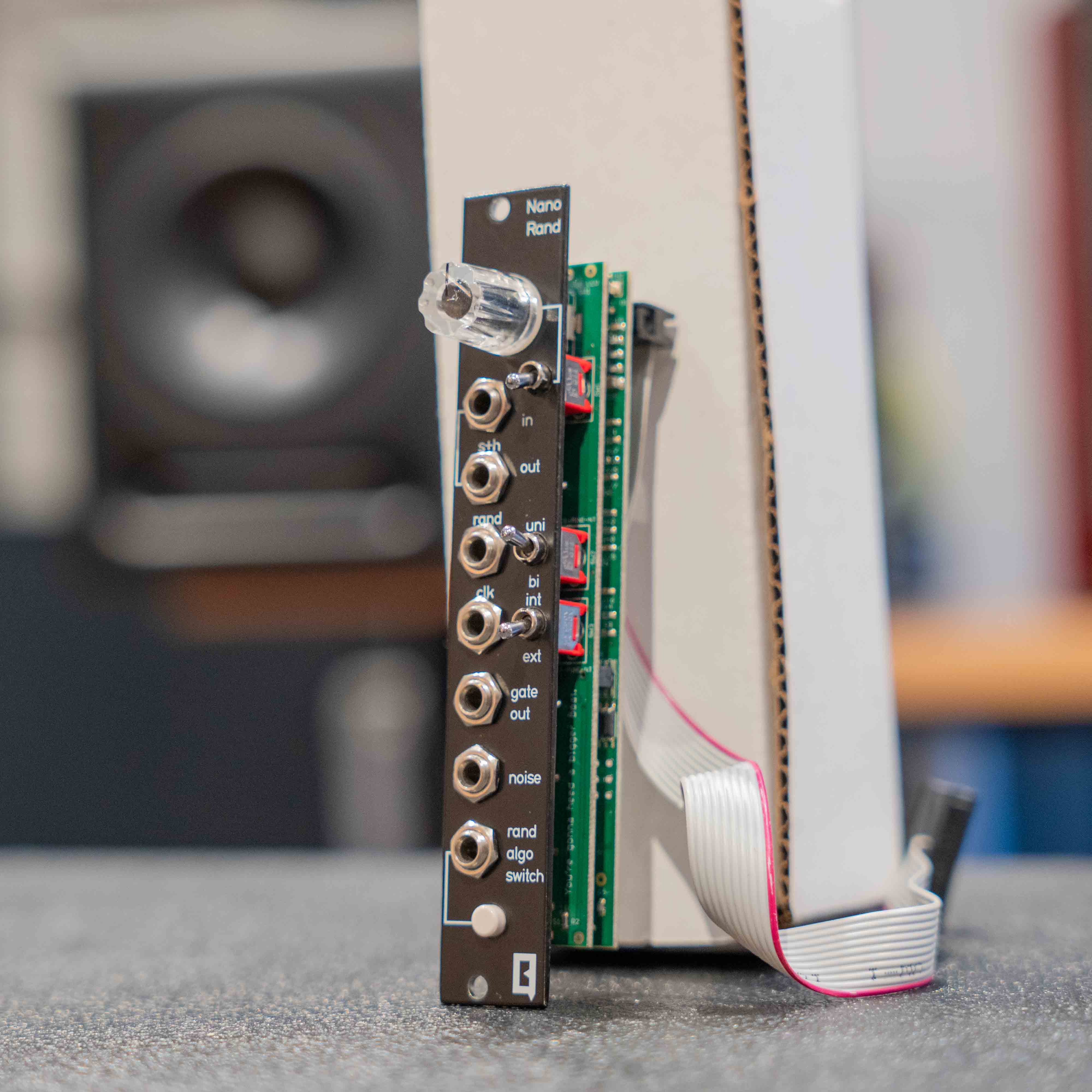 Qu-Bit Nano Rand V2 (Pre-Owned) - Image 3