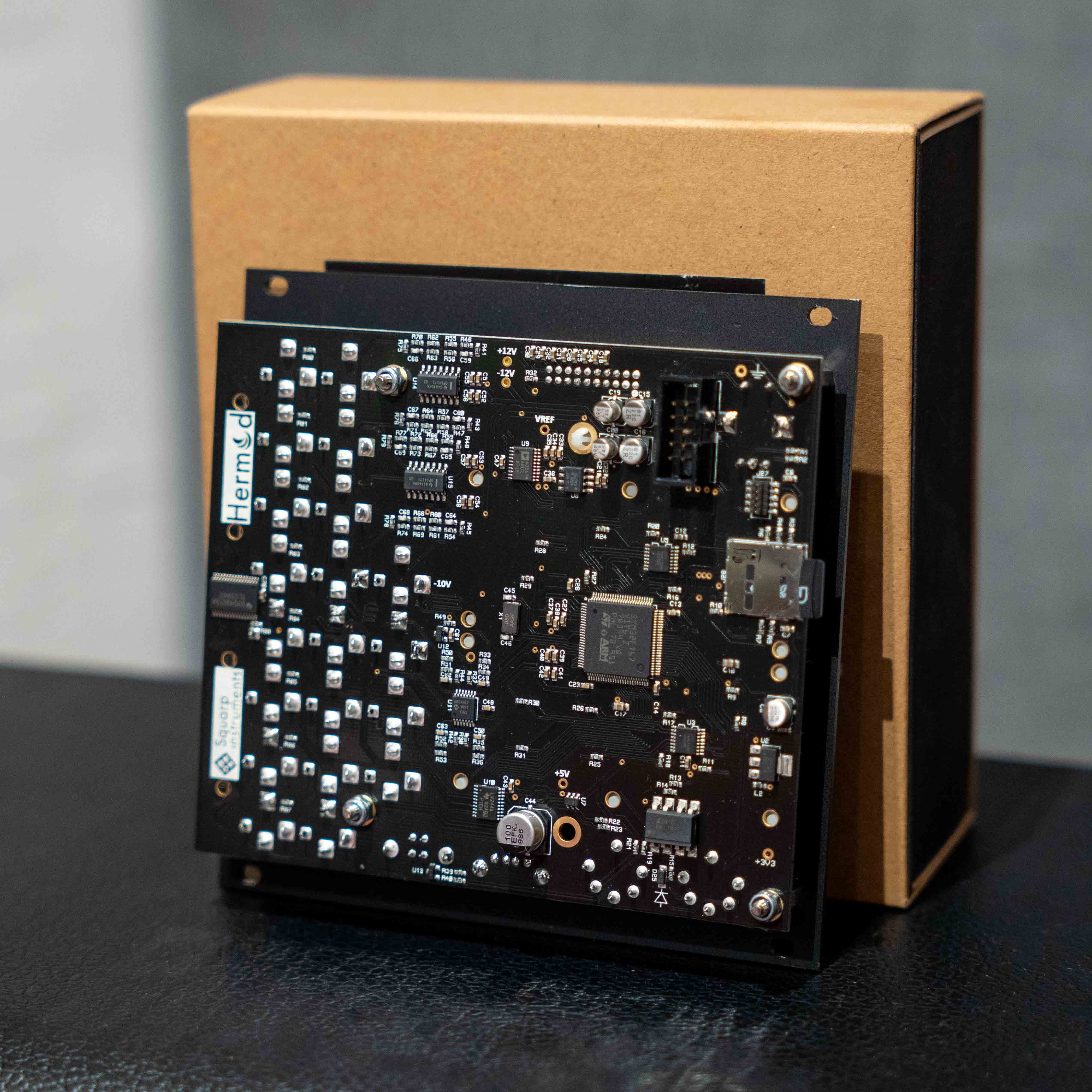 Squarp Hemod (Pre-Owned) - Image 2