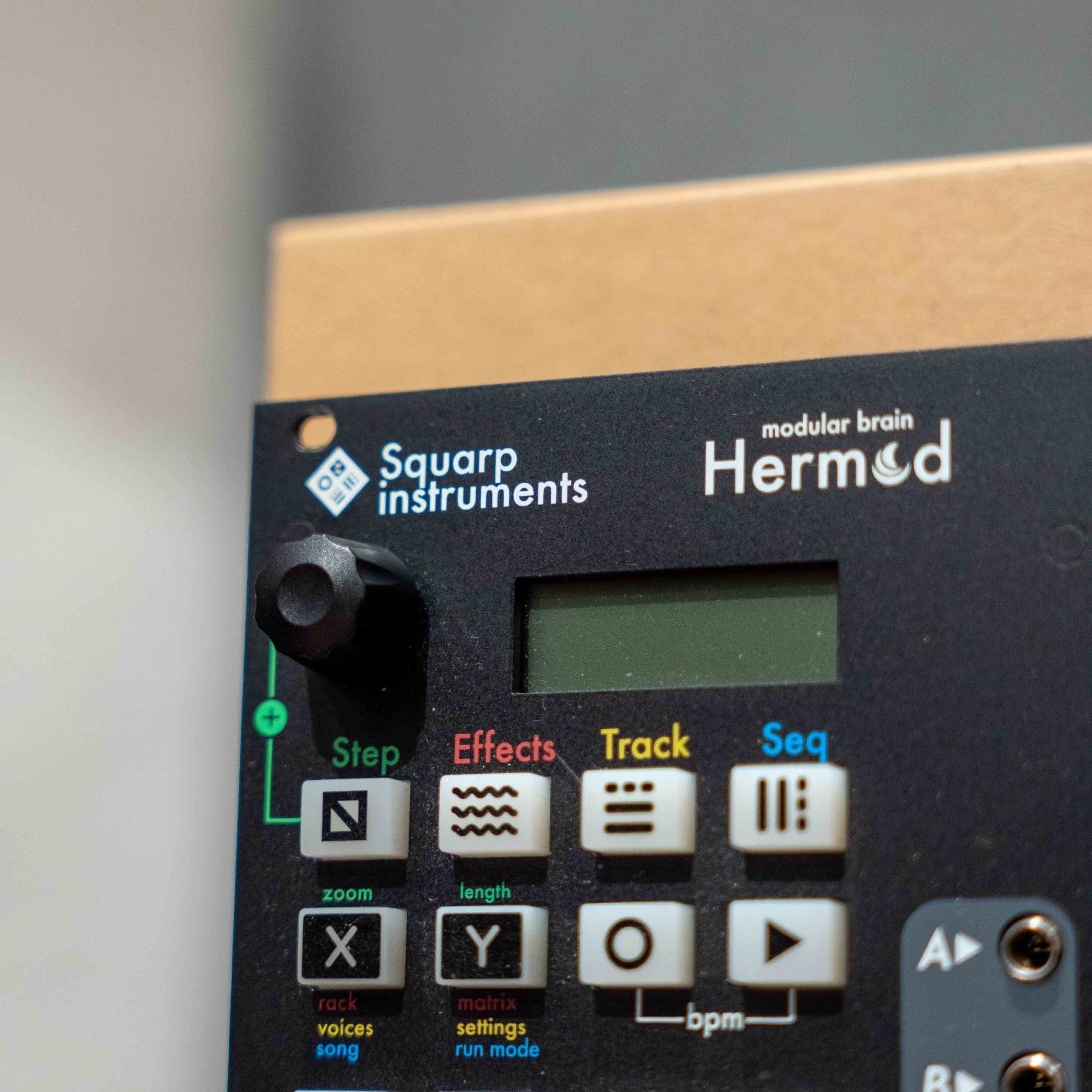 Squarp Hemod (Pre-Owned) - Image 4