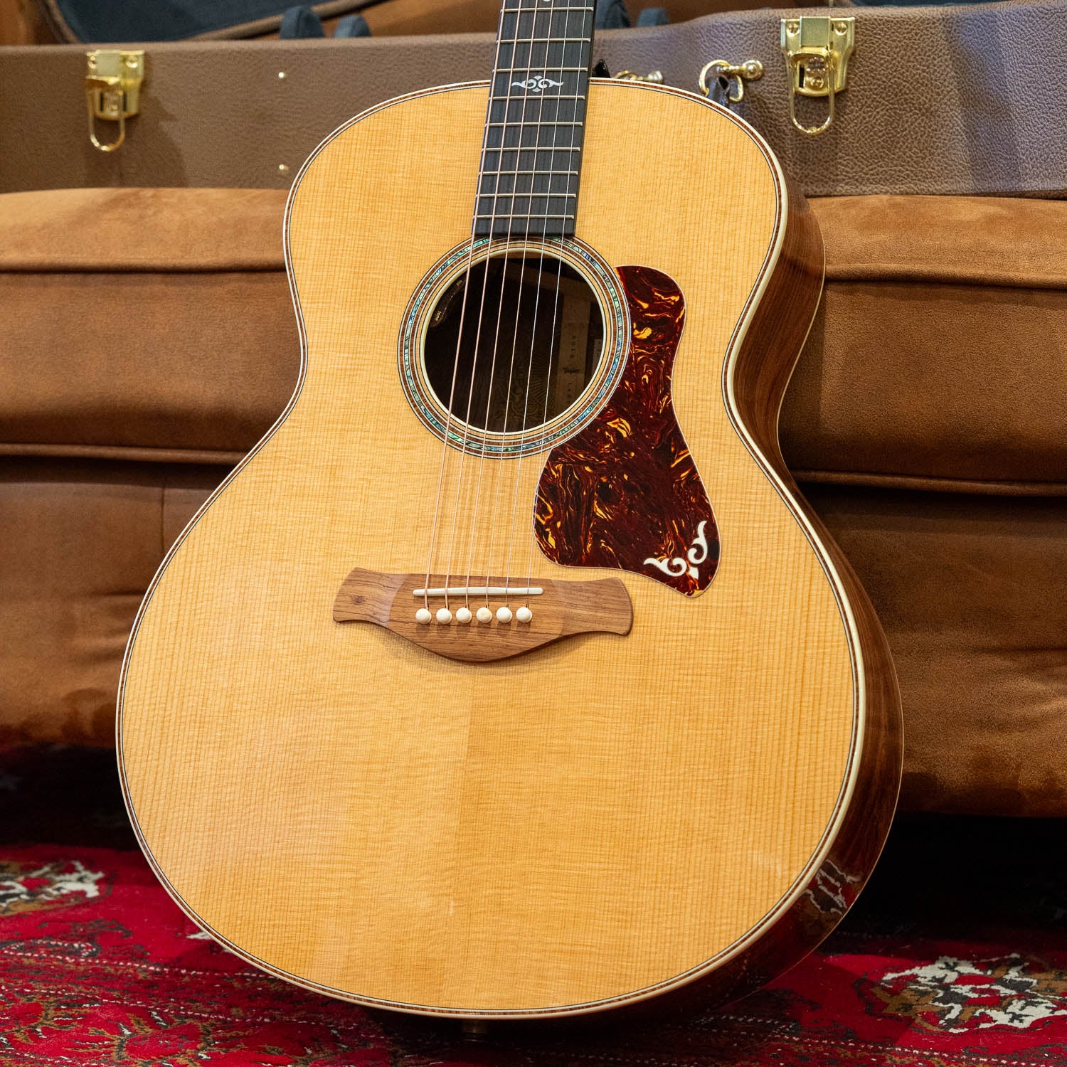 Taylor Gold Label 814e (Pre-Owned) - Image 2